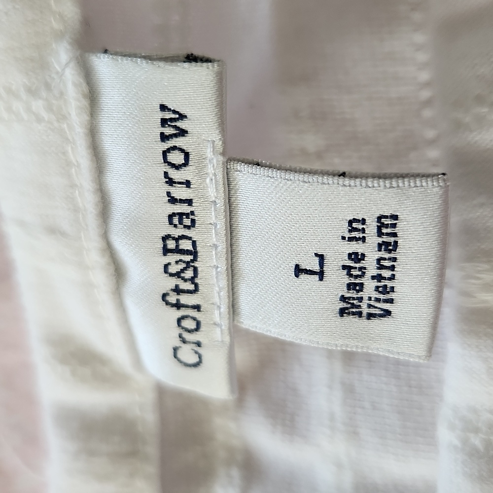 3/4 length sleeve white, boat neck knit top. - Picture 5 of 8